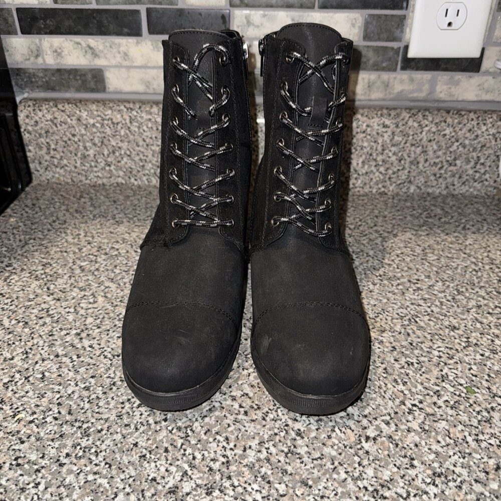 Serra Black Heeled Boots - Picture 3 of 6